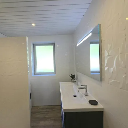 Maison Avec Jardin Près De Sarlat, Animaux Admis - Fr-1-616-58 *
