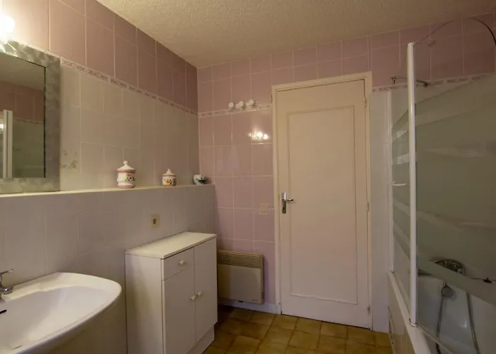 Maison Avec Jardin Près De Sarlat, Animaux Admis - Fr-1-616-58 Hébergement de vacances *